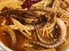 -何记花甲(海岸城旗舰店)