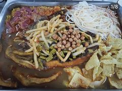 -在巷子里的烤肉店·螺蛳粉烤鱼·牛蛙(和美城店)