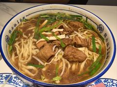 -镇南锅盖面馆(解放路店)