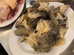 新鲜鱼皮-胡须佬鸡煲四季火锅店(石厦西村直营店)