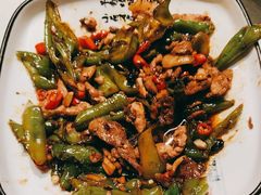 -小凤庭·地道湖北菜武昌鱼·藕汤(38年黄鹤楼店)