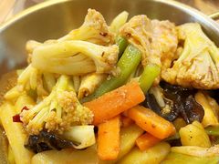 山城麻辣素香锅-轻蔬不用等·素食(江苏路店)