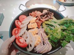 -八珍玉食鸡煲·打边炉(印象城店)