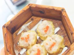 鲜虾蟹籽烧卖皇-新加坡瑞珍•海河观景餐厅