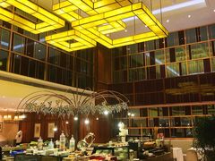 -南湖名都·景湖轩全日制餐厅·海鲜自助·东南亚风味·临湖而食