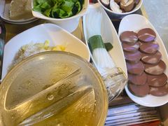 -东道煮牛肉火锅(重庆路店)