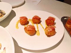 -MONICH牛排融合餐厅(和义大道购物中心店)