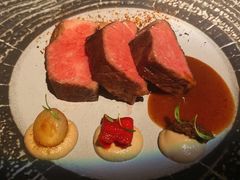 M9带骨和牛肋排-wann lounge 低温慢煮牛排·清吧