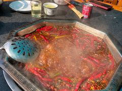 -九尺赵老四鲜鹅肠火锅