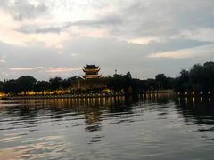 -聚汇三少·龙虾·中餐厅(莫邪路新天地店)