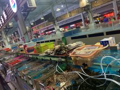 -四川小胡子海鲜(丁村万人海鲜广场店)