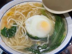 -东来菜馆•手抓海鲜家常菜•海鲜锅贴(鸽子窝店)