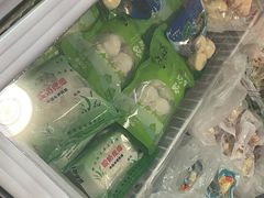 -锦明酸奶店新疆特产(斯大林西路四巷店)