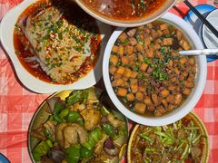 -阆辣荟餐饮(老味道8年·古城店)
