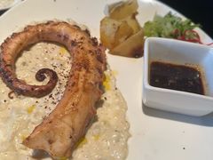-Efes Turkish & Mediterranean Cuisine 艾菲斯餐厅(陆家嘴店)