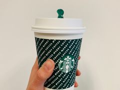 -星巴克臻选(盐城金鹰聚龙湖店)