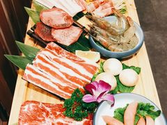 -明洞阿姨·韩式酱蟹烤肉·创意料理(三元桥店)