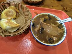 -清真高老大牛排胡辣汤(嵩山路总店)