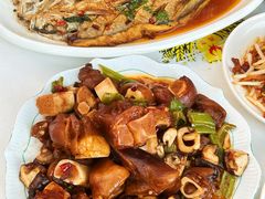 -丹水桥地锅鱼·翘嘴鲌·地方特色全鱼宴(丹江口大坝店)