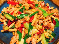 宣威小炒肉-兰木肆·云南菜(龙湖U城天街店)