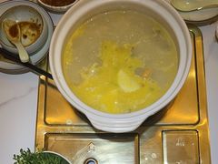 -如一鸡鲍鱼·粤式煲汤(长泰广场店)