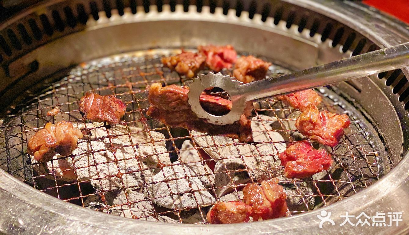 🔥爆魔都🔔圣诞限定烤肉宝箱姐妹快冲‼️
