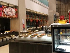 自助取餐区-成都蒲江花样年福朋喜来登度假酒店·宜客乐西餐厅