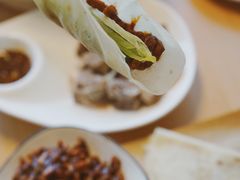 -关东小磨东北菜(上海长风大悦城店)