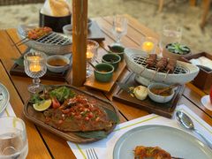 -三亚艾迪逊酒店·海滩烧烤 BARBACOA·现场乐队·浪漫晚餐·烧烤海鲜