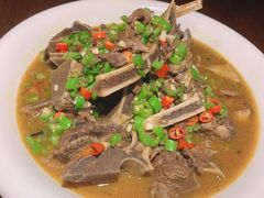 椒香手抓牛大骨棒-楼兰新疆主题餐厅(苏州中心店)