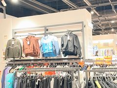 -燕莎奥特莱斯购物中心