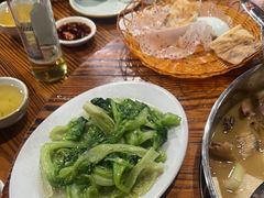 -侠成水上农庄(工业大道店)