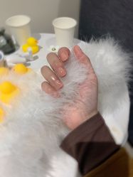 -芮娅时光半永久纹眉·美甲美睫·皮肤管理