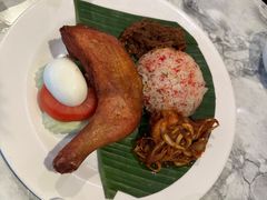 -关夫人餐厅(阳光广场店)