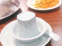 -超越炭火牛蛙火锅鸡(河东店)
