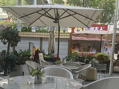 -必胜客(WOW中心城店)