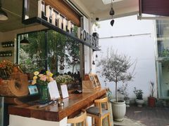 -Cafe In Little Forest