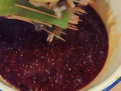 -拈签一笑黄牛肉辣卤串串