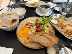 -LIVSO Chef里所·CAFE&BISTRO(珠江新城店)