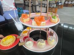 -亚龙湾喜来登·美景台大堂吧