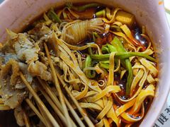 -老赵太太麻辣烫涮肚馆(大经路店)
