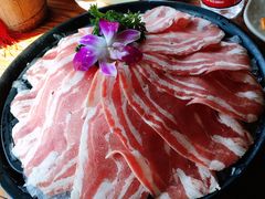 -老牌坊云南鱼豆花火锅(哈西万达店)
