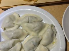 -关东小磨东北菜(上海长风大悦城店)