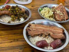 -梁阿婆廿年老牌扣肉糯米饭