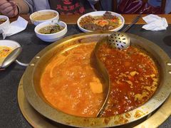 -沸炉重庆老火锅(军事博物馆店)