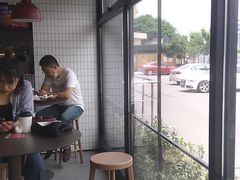 用餐区-肯德基(杭州和平饭店)