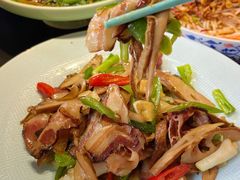 -桥边小楼·手工云南菜·丽江地标美食