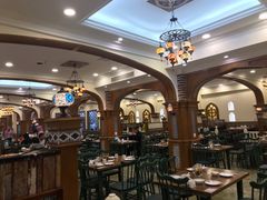 大堂-清真·玛丽亚新疆菜主题餐厅(浙江中路店)
