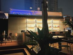 -Tipsy Bar•屋顶露台酒吧&水烟吧
