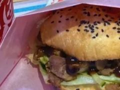 北京烤鸭中国汉堡-塔斯汀中国汉堡(美食街店)